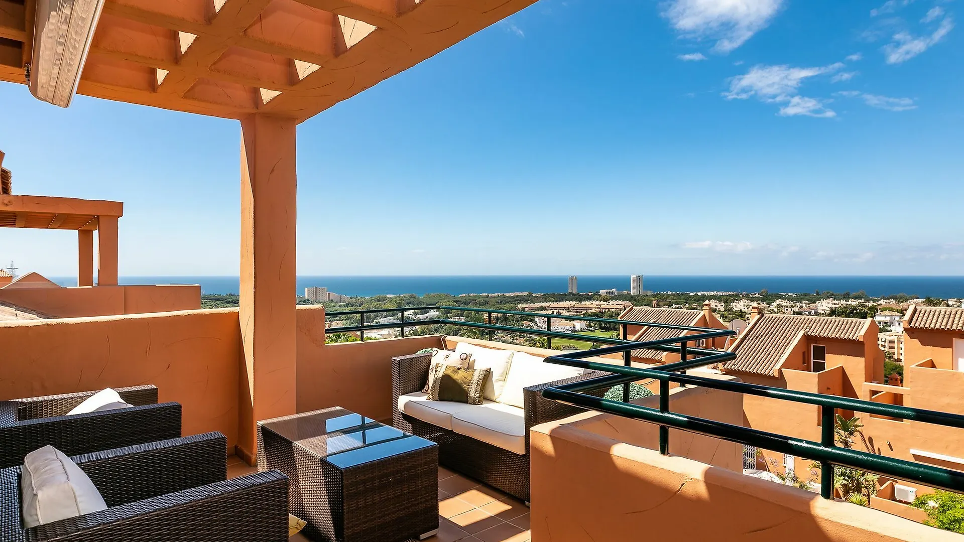 Elviria Marbella Luxury Penthouse Two Rooms Parking And Golf
